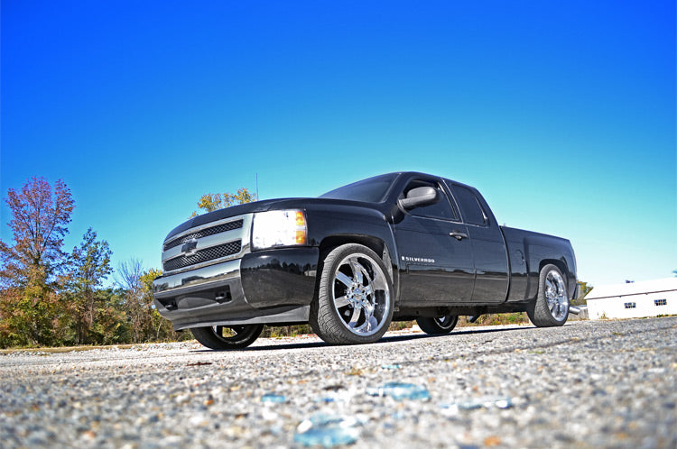 Rough Country Lowering Kit - Knuckle - 2"FR - 4"RR | Chevy/GMC 1500 (07-14)