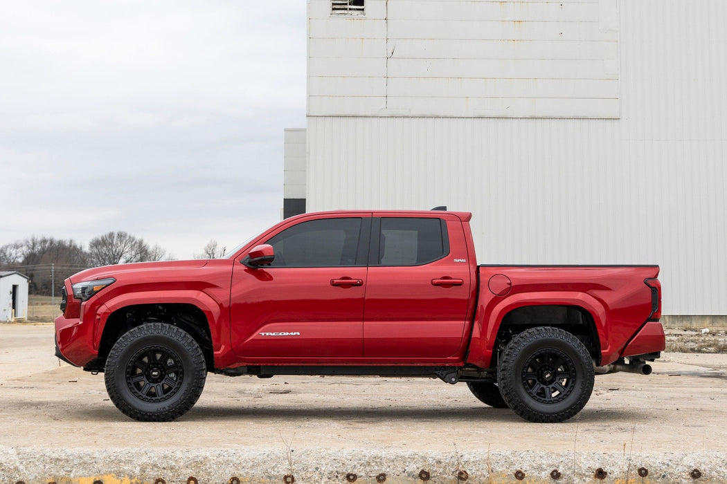 Rough Country 84 Series Wheel/Gloss Black/17x8.5/6x5.5/+0mm, view 4