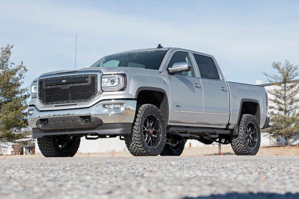 Rough Country 3.5 Inch Lift Kit - Alu/Stamp Steel LCA - Vertex/V2 | Chevy/GMC 1500 (14-18 &amp; Classic)