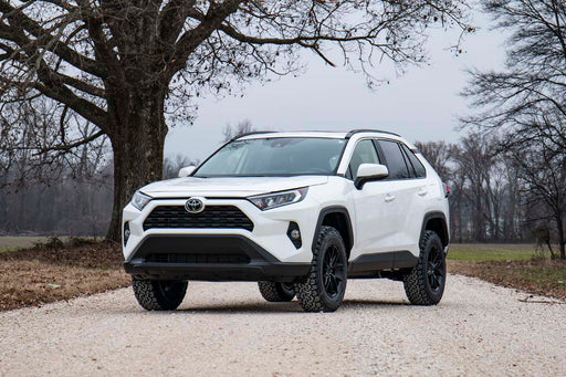 Rough Country 2.5 Inch Lift Kit, Toyota RAV4 2WD/4WD (2019-2023), view 2
