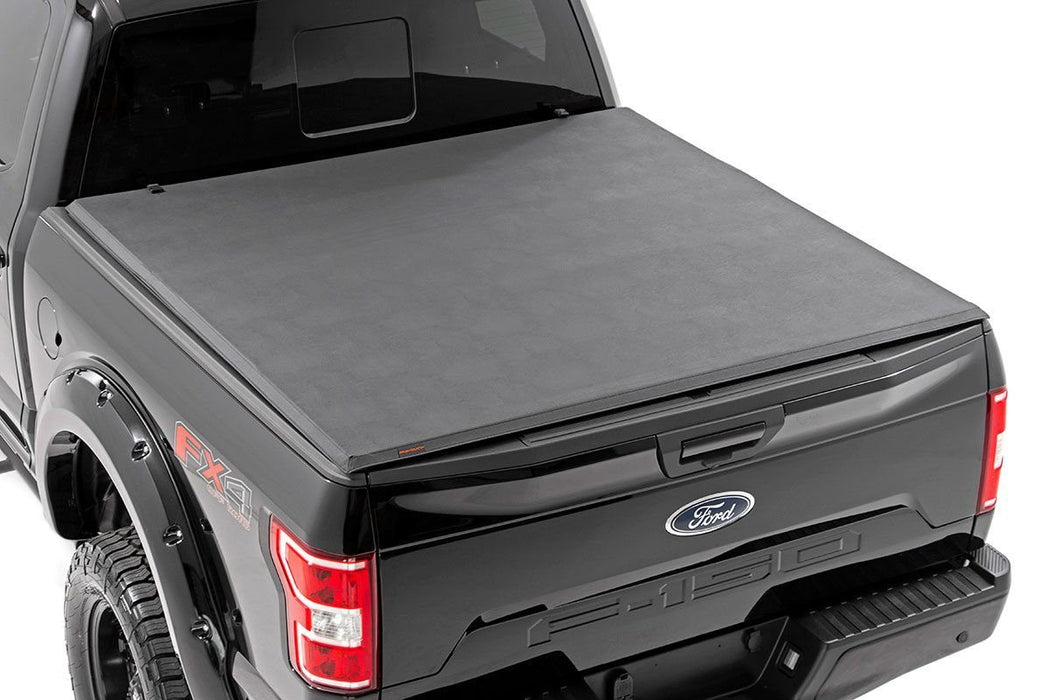 Rough Country Soft Tri-Fold Bed Cover - 6'7" Bed | Ford F-150 (21-25)/F-150 Lightning (22-25)