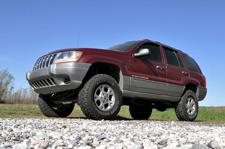 Rough Country 4 Inch Lift Kit | Jeep Grand Cherokee WJ 2WD/4WD (1999-2004)