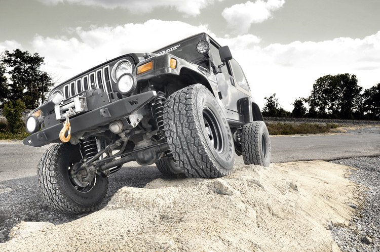 Rough Country 4 Inch Lift Kit | Jeep Wrangler TJ (03-06)/Wrangler Unlimited (04-06)