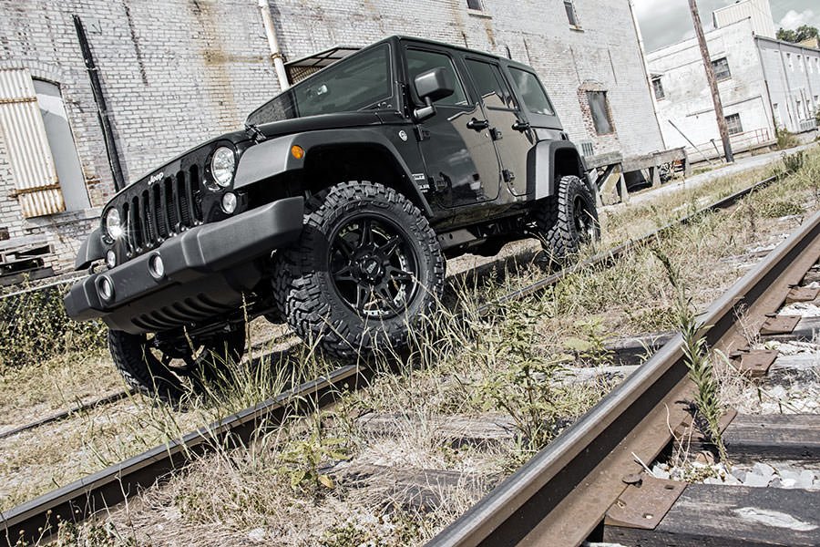 Rough Country 2.5 Inch Lift Kit, Coils, Jeep Wrangler Unlimited 2WD/4WD (2007-2018), view 4