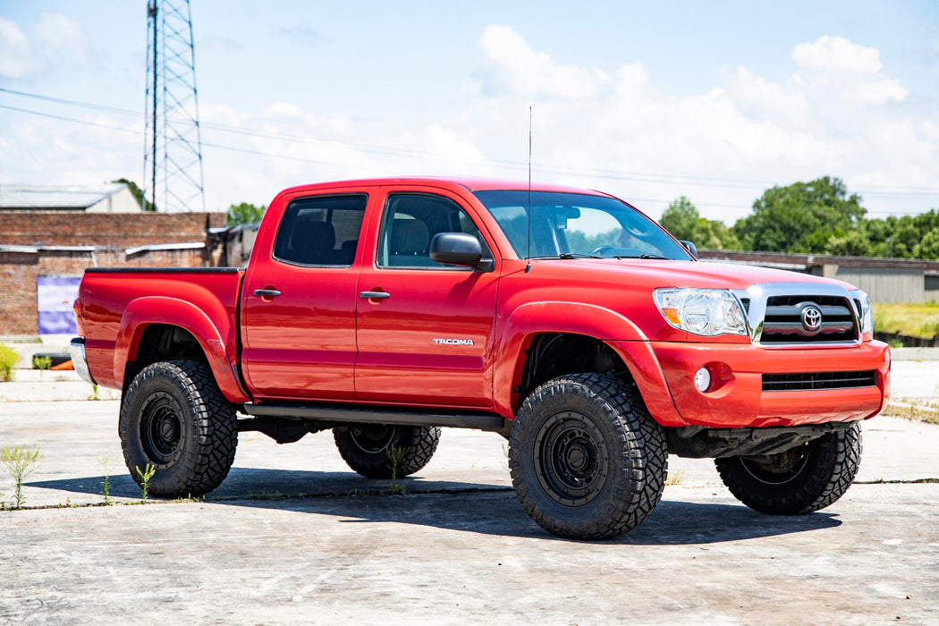 Rough Country 3.5 Inch Lift Kit, Red UCA, M1 Struts, Toyota Tacoma 2WD/4WD (2005-2023), view 6