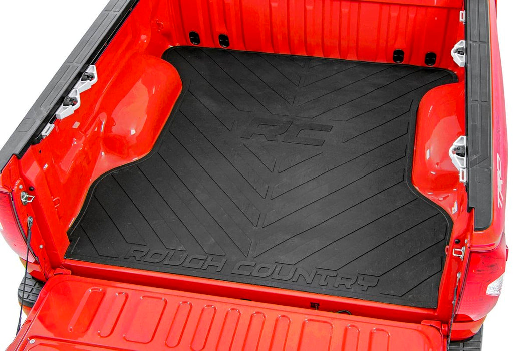 Rough Country Bed Mat - 6'7" Bed - RC Logo | Chevy/GMC Sierra/Silverado 1500 (19-26) | P/N RCM673