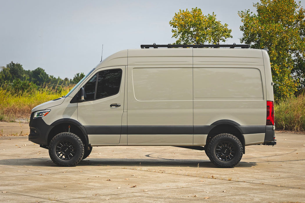 Rough Country Tire Clearance Kit | Mercedes-Benz Sprinter 2500/Sprinter 3500 (19-25) | P/N 13015