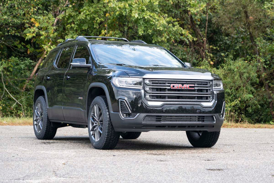 Rough Country 1.5 Inch Lift Kit | GMC Acadia 2WD/4WD (2017-2023)