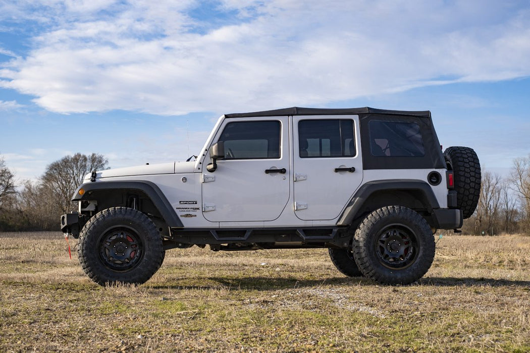 Rough Country 3.25 Inch Lift Kit - M1R | Jeep Wrangler Unlimited 2WD/4WD (2007-2018)