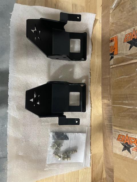 BARNES 4WD Bronco Rear Shock Skid Plate (SCRATCH & DENT) | P/N B4WK12702SD