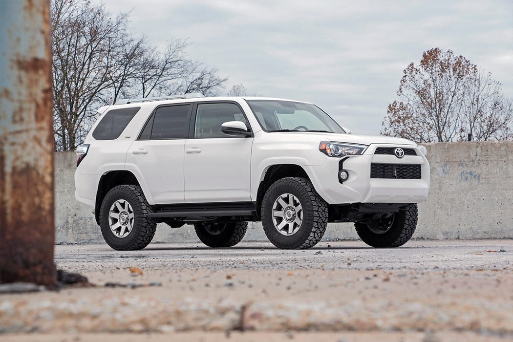 Rough Country 3 Inch Lift Kit - RR Coils - M1 Struts/M1 | Toyota 4Runner 4WD (2010-2024)