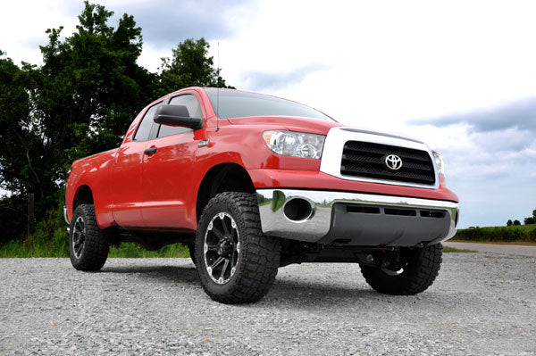 Rough Country 4.5 Inch Lift Kit, Toyota Tundra 2WD/4WD (2007-2015), view 3