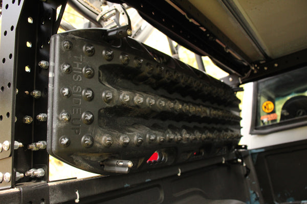 Axis Bed Rack Traction Board Bed Rack Mounted on Inner Panels