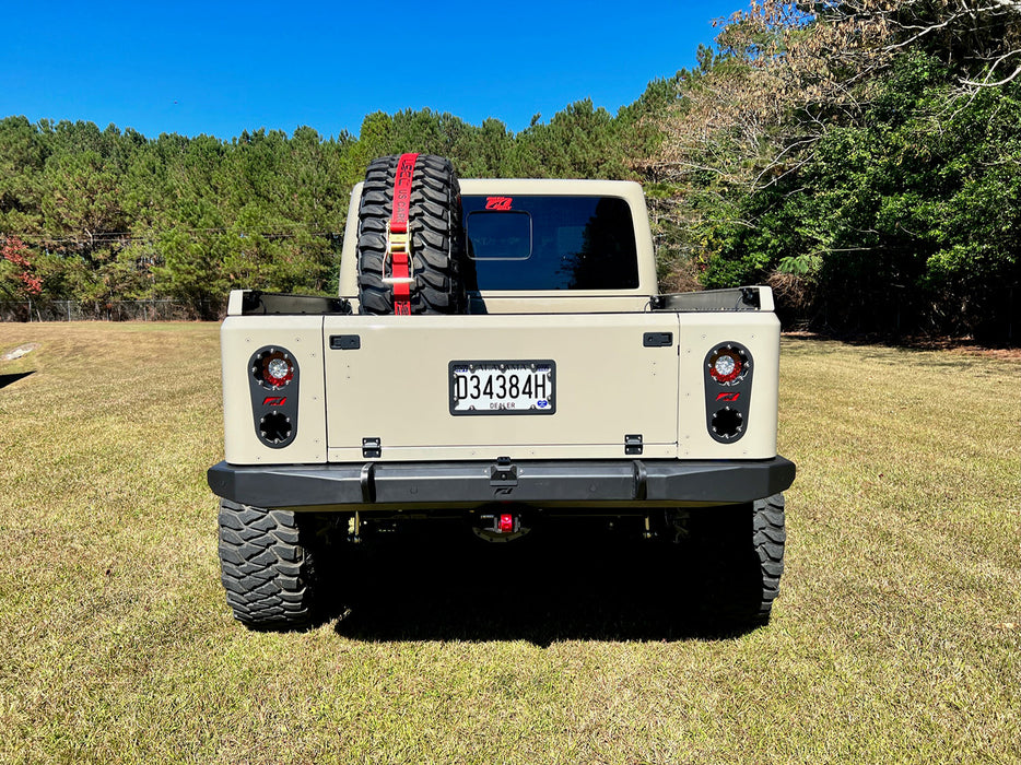 Universal Bed Mounted Tire Carrier - Motobilt