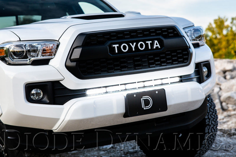 Diode Dynamics 16-21 Toyota Tacoma SS30 Stealth Lightbar Kit - Amber Driving