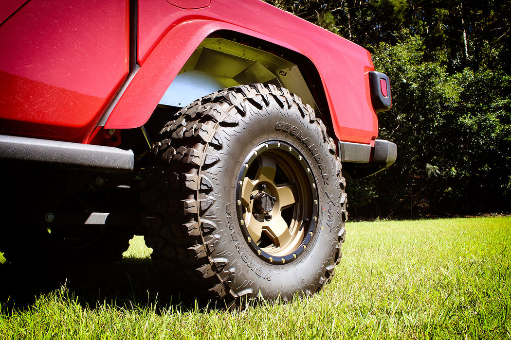 Rear Aluminum Inner Fenders for Jeep JT Gladiator - Motobilt