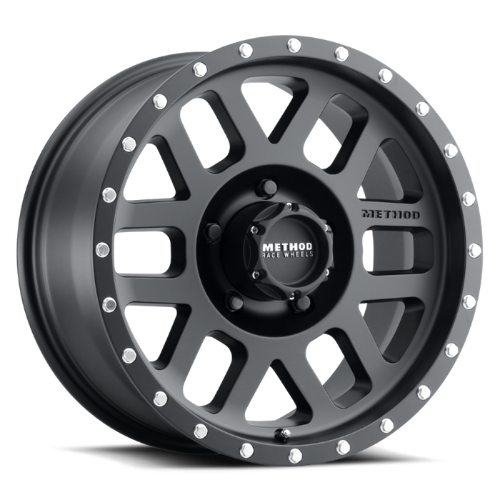 Method MR306 Mesh 17x8.5 0mm Offset 5x5 94mm CB Matte Black Wheel