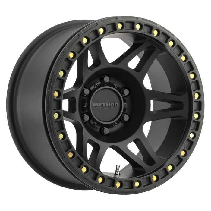 Method MR106 Beadlock 17x9 -44mm Offset 5x5 71.5mm CB Matte Black w/BH-H24125 Wheel