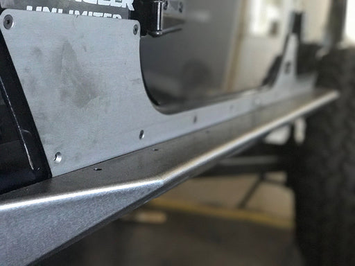 Crusher Series Rocker Guards w/ Step for Jeep JKU 4 Door - Motobilt